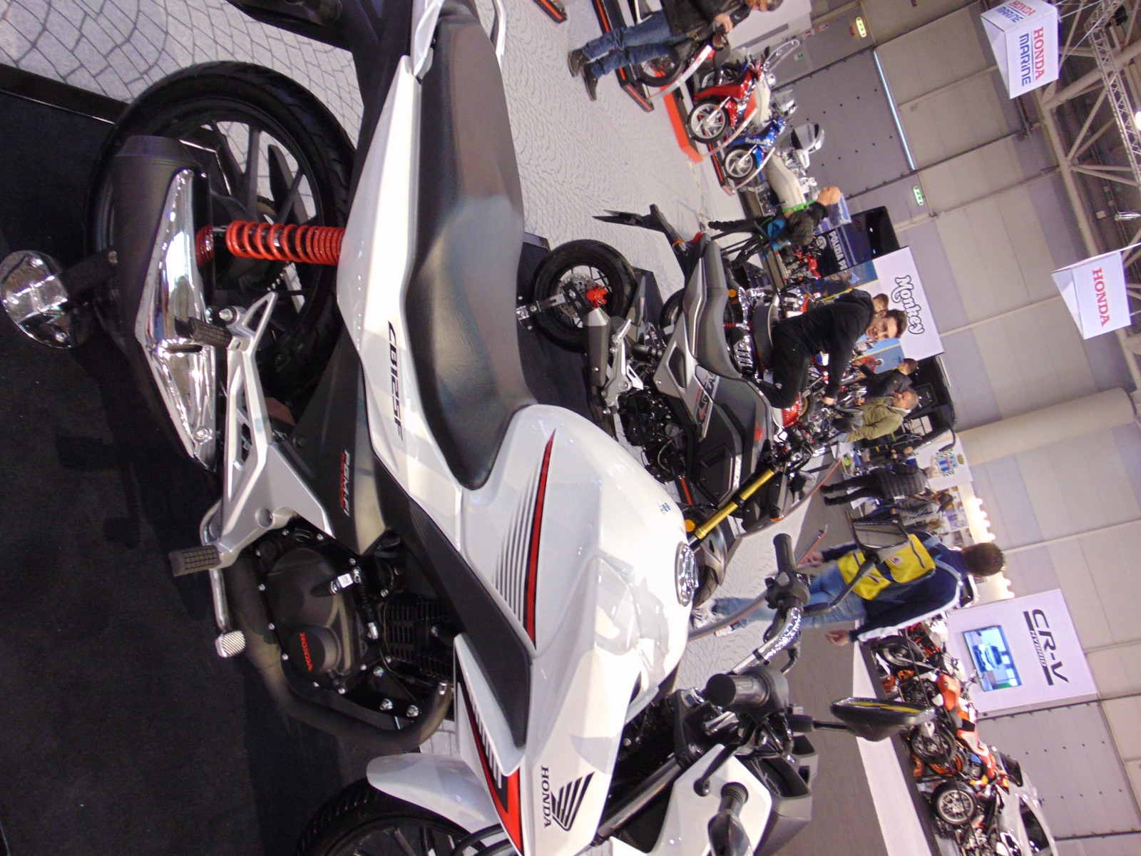 Honda CB125F